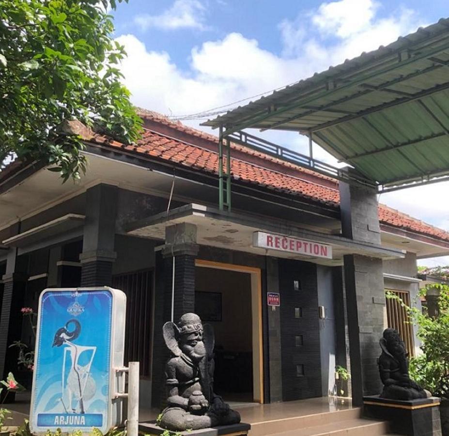 Gombong  Grafika Hotel Dan Resto المظهر الخارجي الصورة